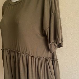 green ruffle top size small